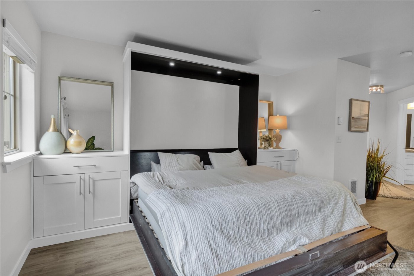 1125 E Olive Street #212, Seattle, WA 98122