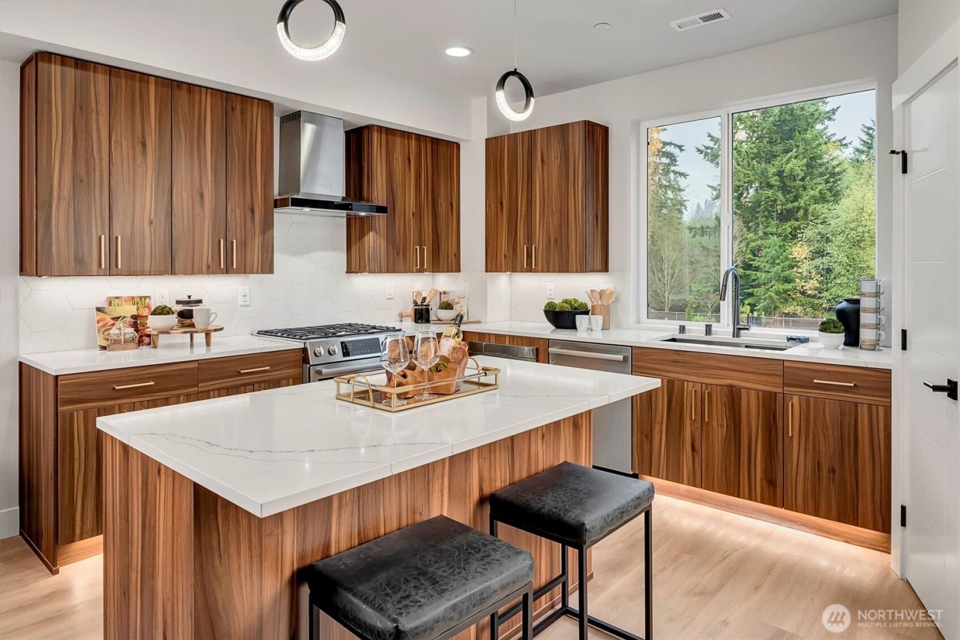 1528 243rd Place SW #A, Bothell, WA 98021