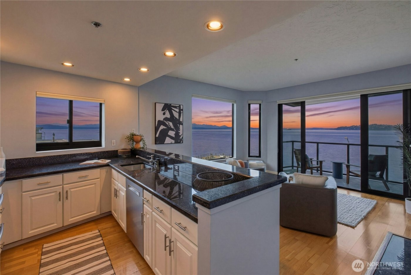 1140 Alki Avenue SW #505, Seattle, WA 98116