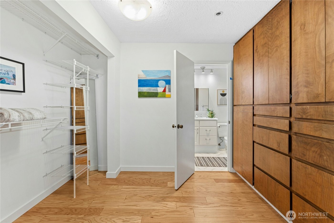 1140 Alki Avenue SW #505, Seattle, WA 98116