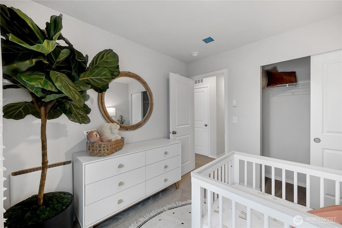 32360 Vine Avenue SE, Black Diamond, WA 98010