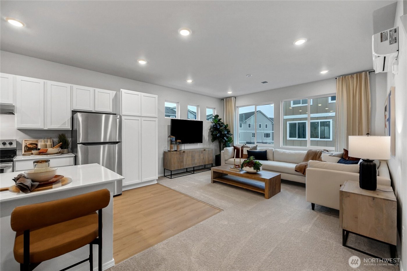 32360 Vine Avenue SE, Black Diamond, WA 98010