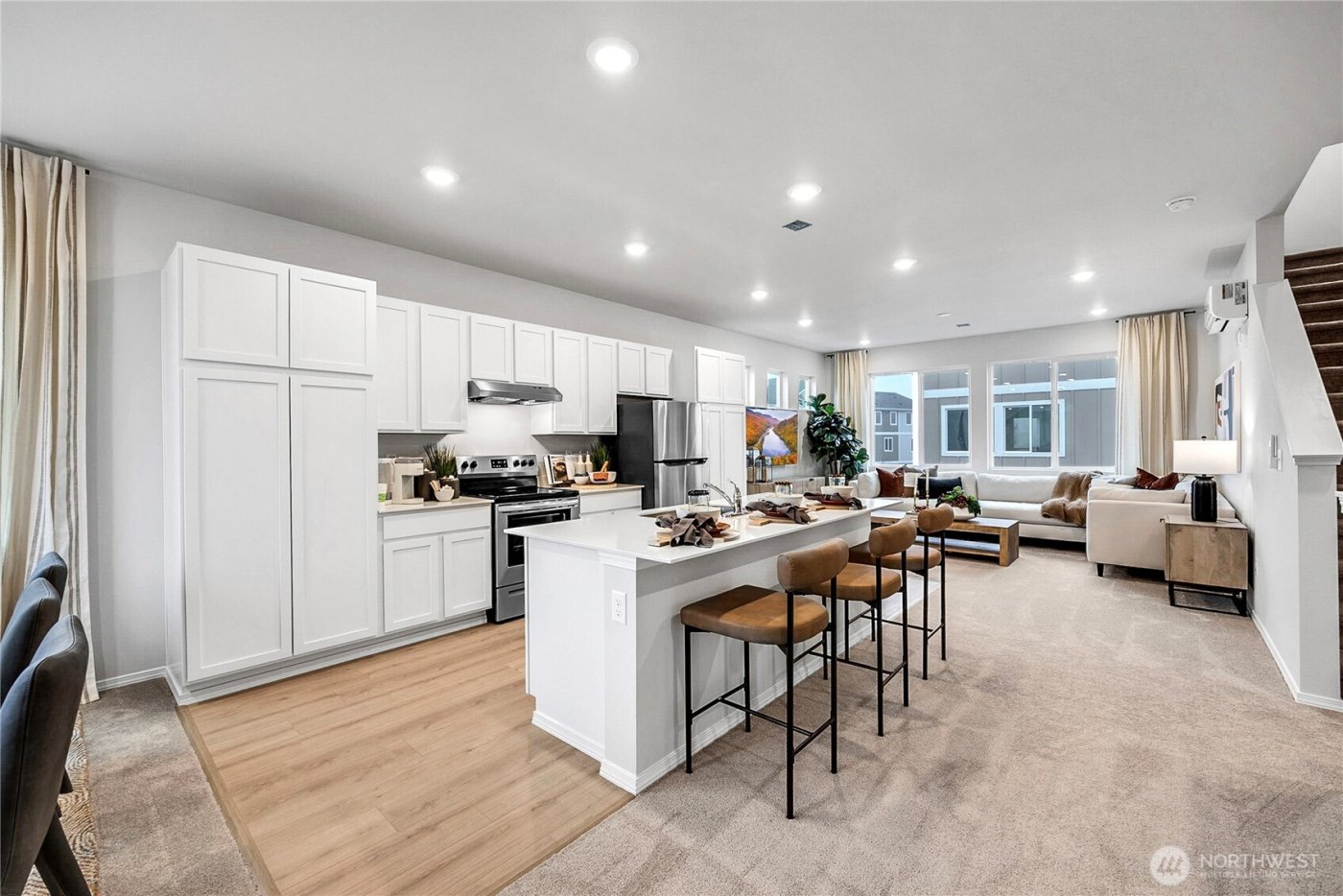 32360 Vine Avenue SE, Black Diamond, WA 98010