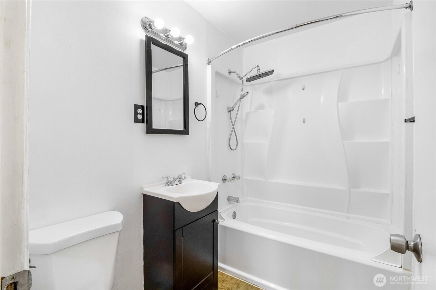 1008 W Bruce Street , Moses Lake, WA 98837