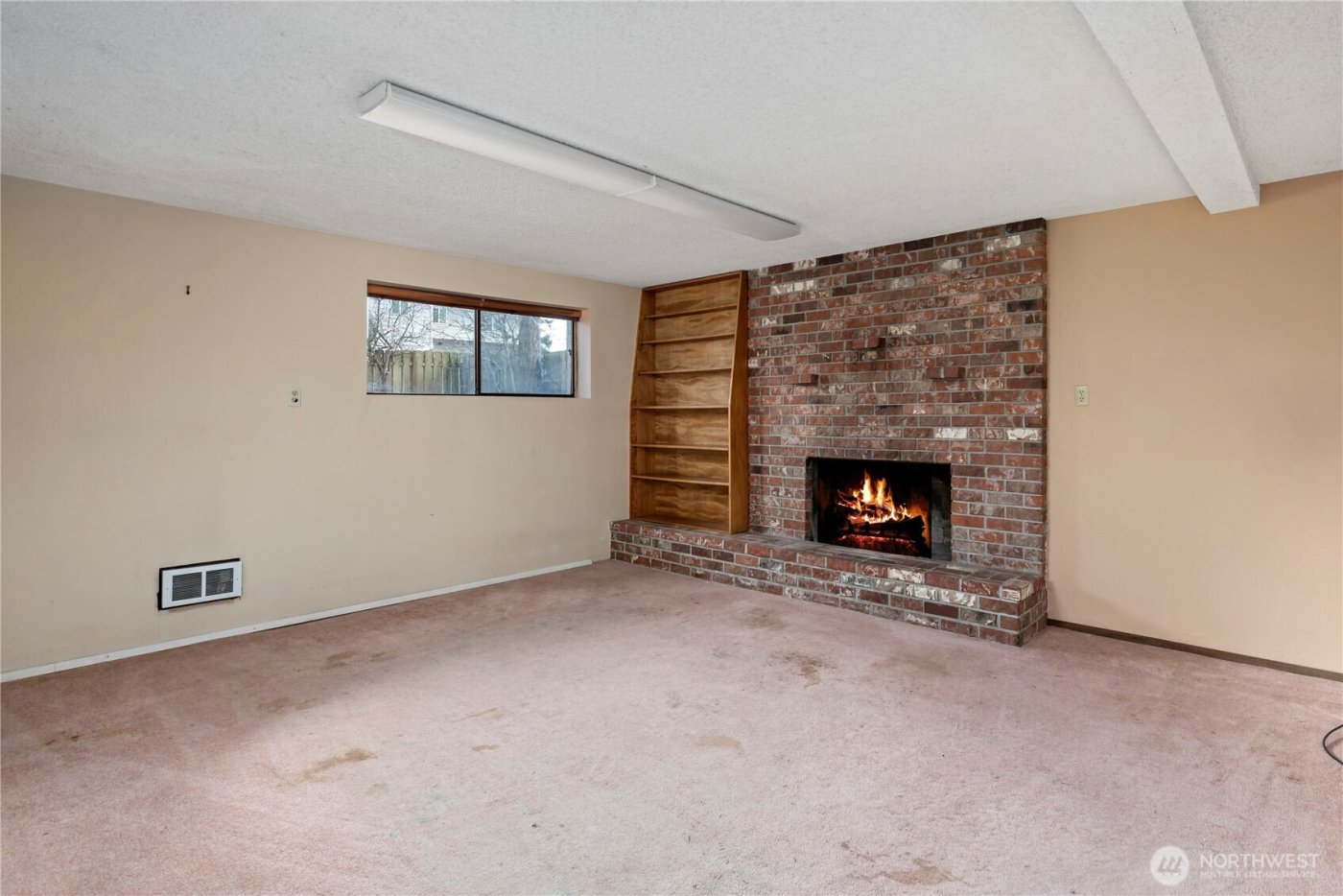 716 Heller Road , Oak Harbor, WA 98277