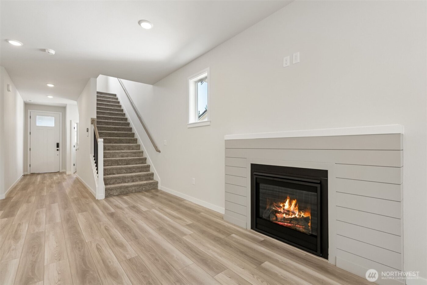 2067 NE Norseman Way , Poulsbo, WA 98370