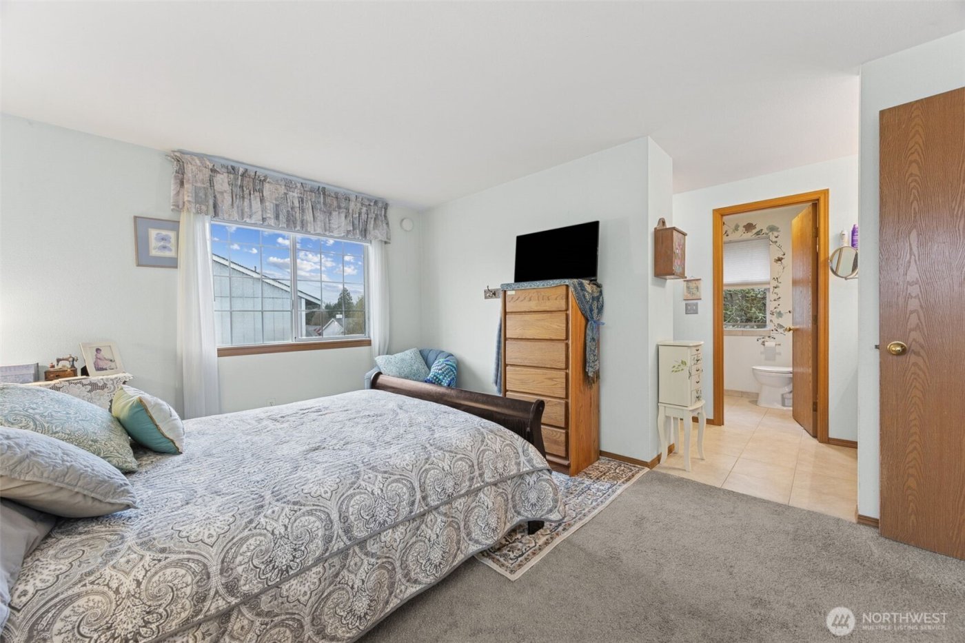 915 129th Street Ct E, Tacoma, WA 98445