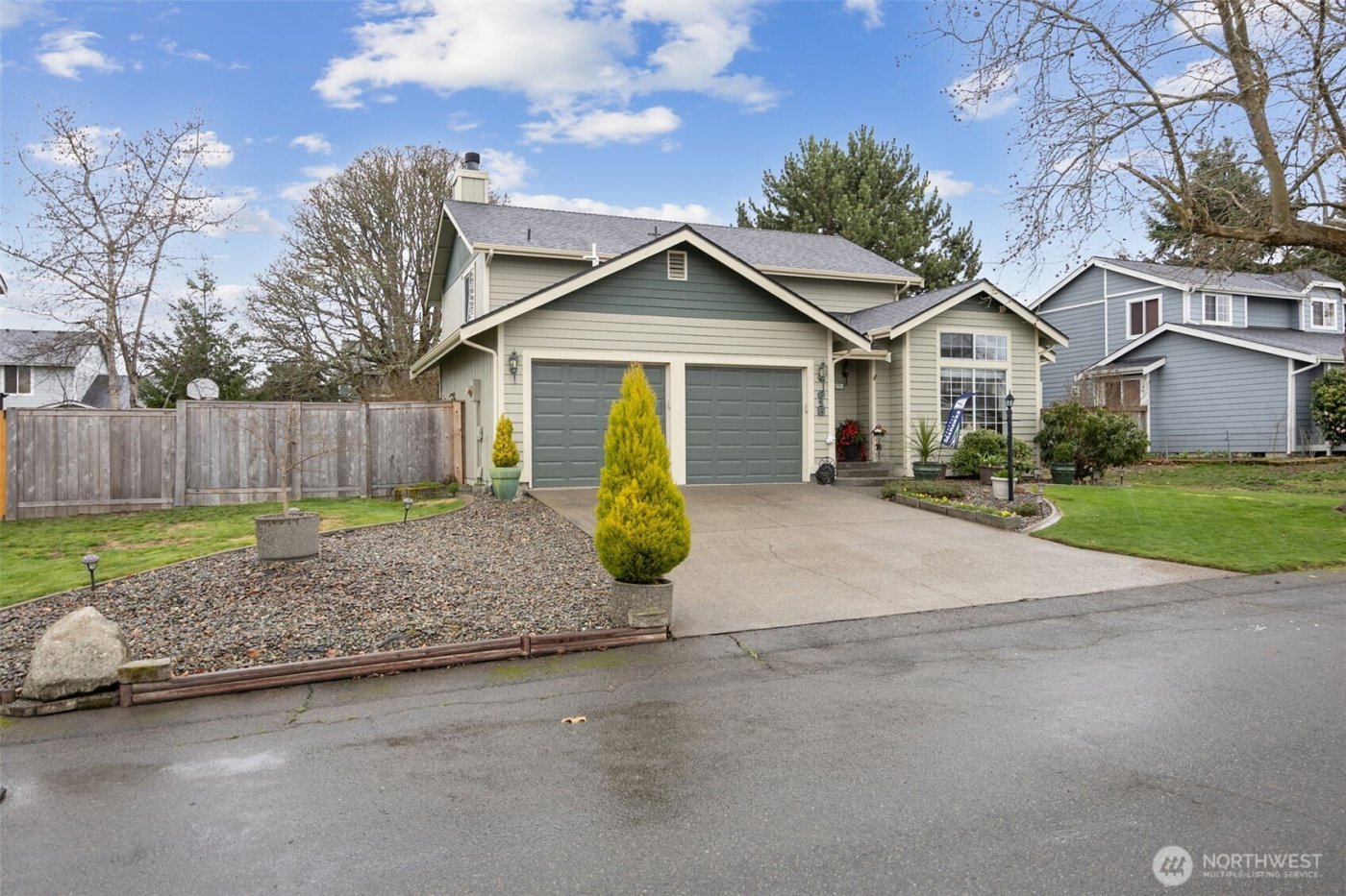 915 129th Street Ct E, Tacoma, WA 98445