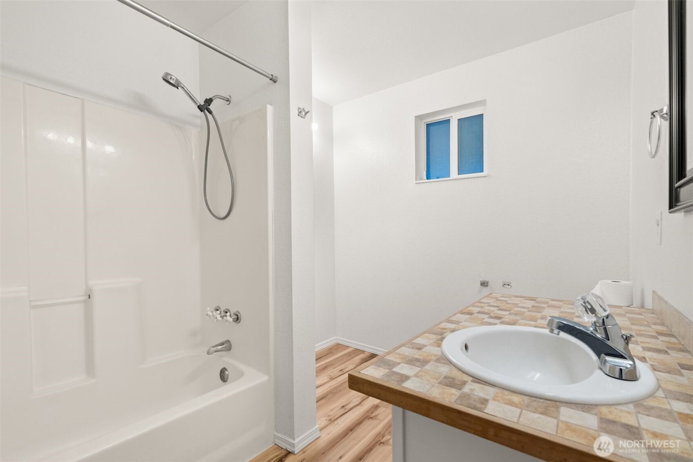 1769 SE Crawford Road , Port Orchard, WA 98366