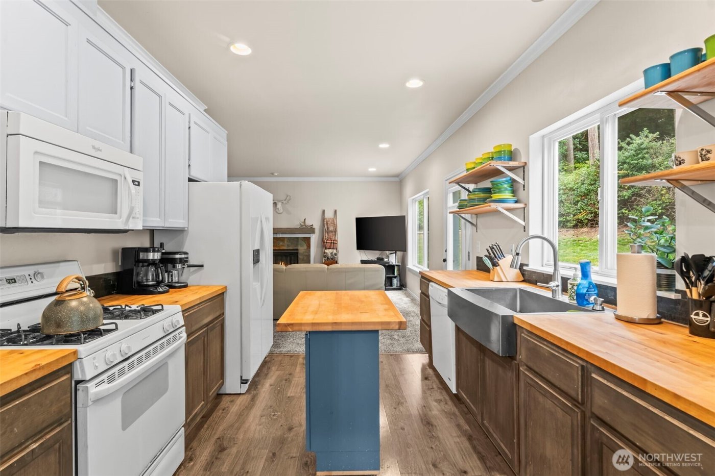 6615 65th Ave NW, Gig Harbor, WA 98335