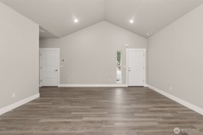 210 Shannon Lewis Lane , Winlock, WA 98596 - Photo 4