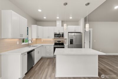 210 Shannon Lewis Lane , Winlock, WA 98596 - Photo 7