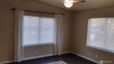 150 E Kingston Way , Shelton, WA 98584 - Photo 17