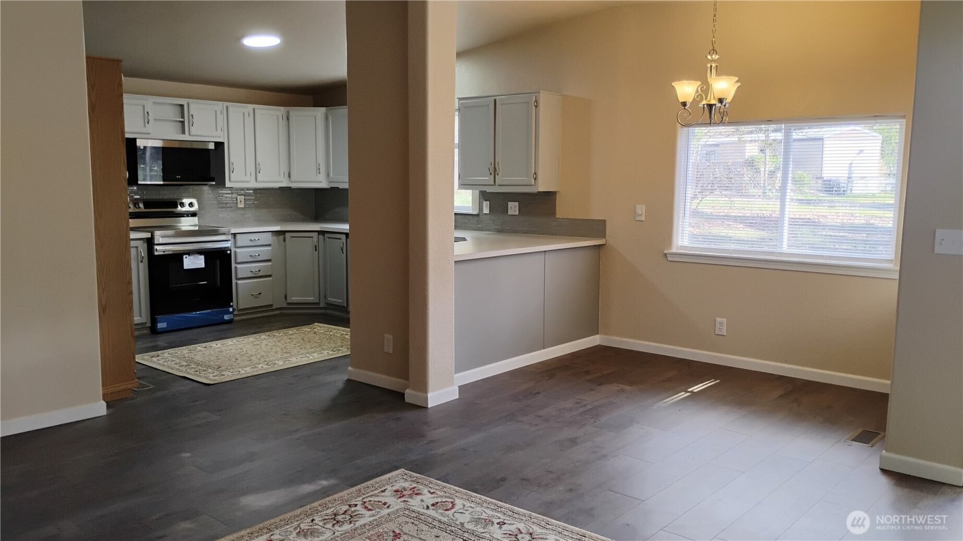 150 E Kingston Way , Shelton, WA 98584