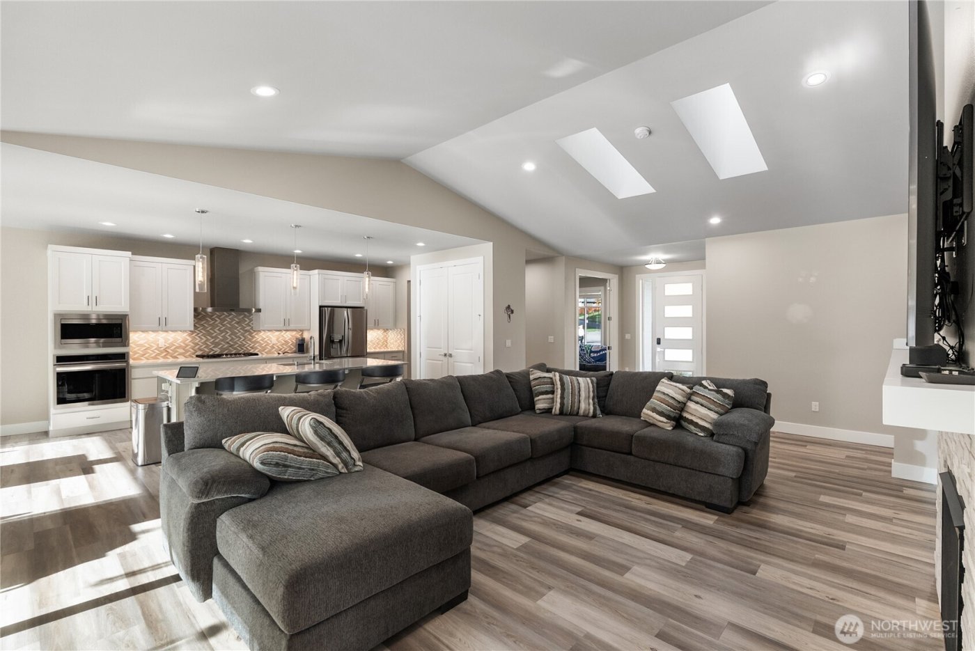 14025 107th Place NE, Lake Stevens, WA 98258