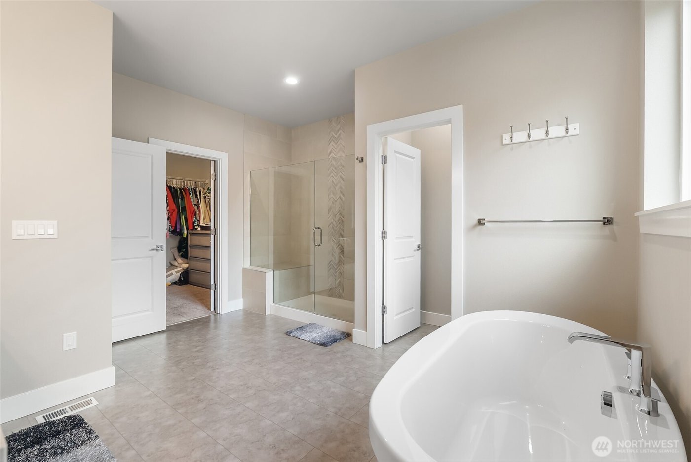 14025 107th Place NE, Lake Stevens, WA 98258