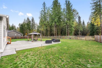 14025 107th Place NE, Lake Stevens, WA 98258 - Photo 32