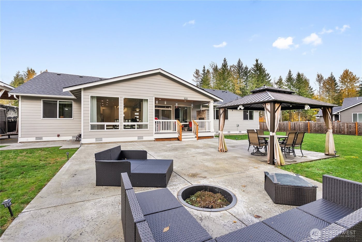 14025 107th Place NE, Lake Stevens, WA 98258