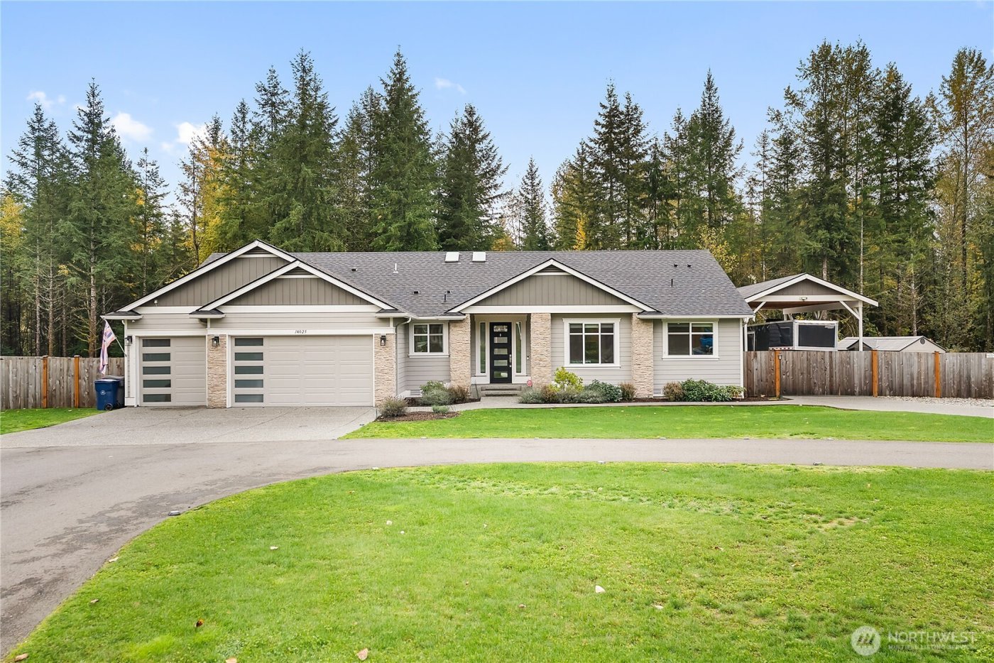14025 107th Place NE, Lake Stevens, WA 98258