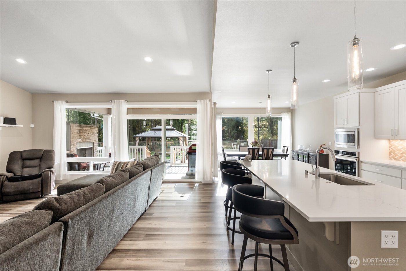 14025 107th Place NE, Lake Stevens, WA 98258