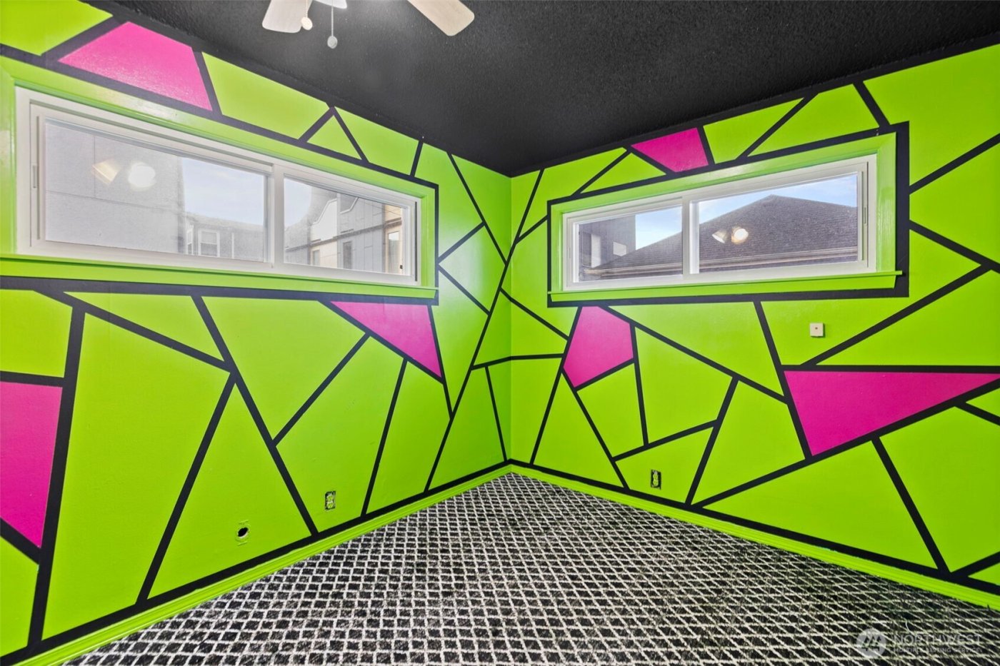 6666 Carleton Avenue S, Seattle, WA 98108-3531