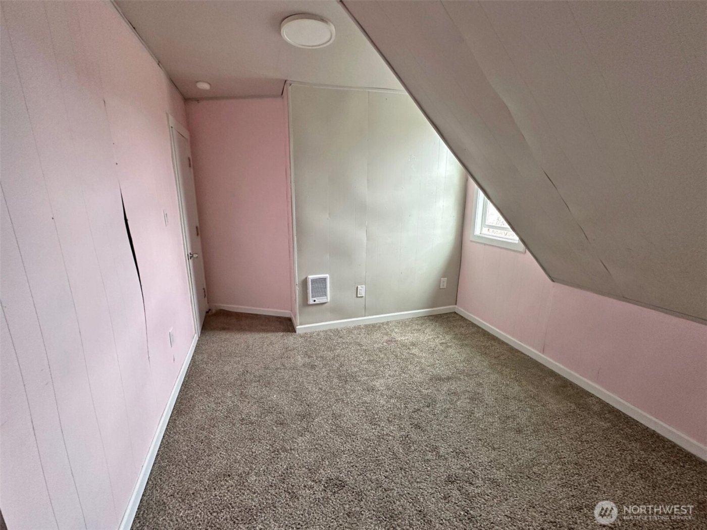 3003 E Bridgeport Avenue , Spokane, WA 99207-5709