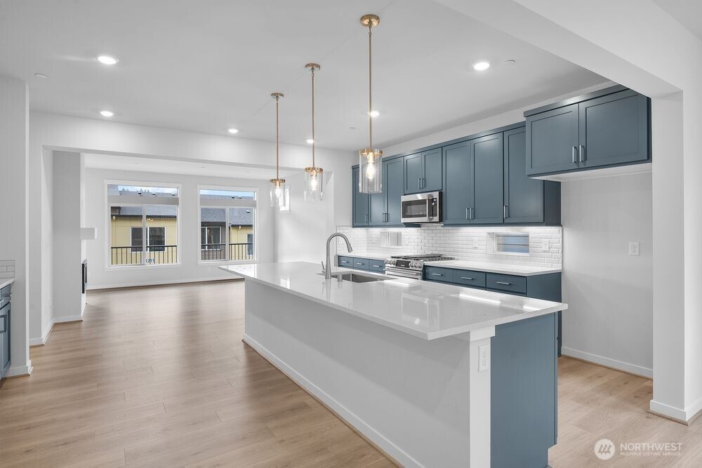 13216 NE 127th Court #A, Kirkland, WA 98034