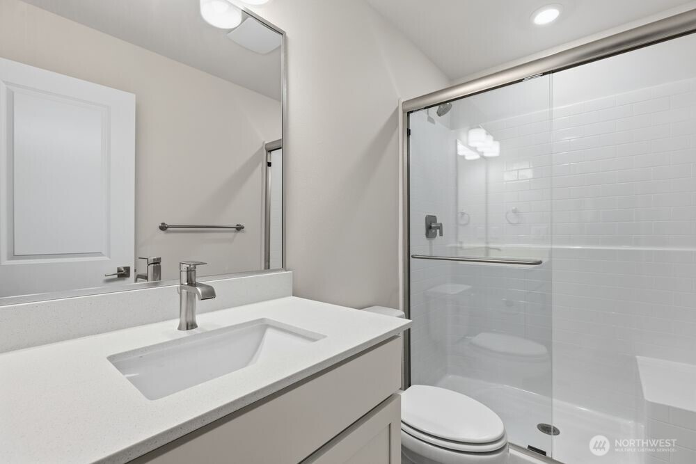 13210 NE 127th Way #D, Kirkland, WA 98034