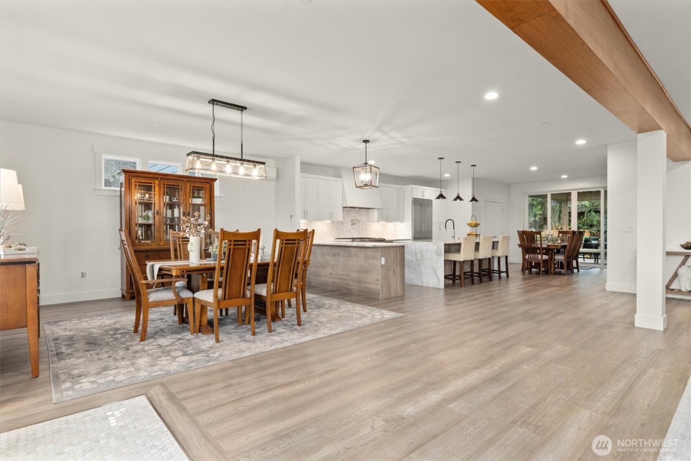 6921 55th Avenue S, Seattle, WA 98118-3411