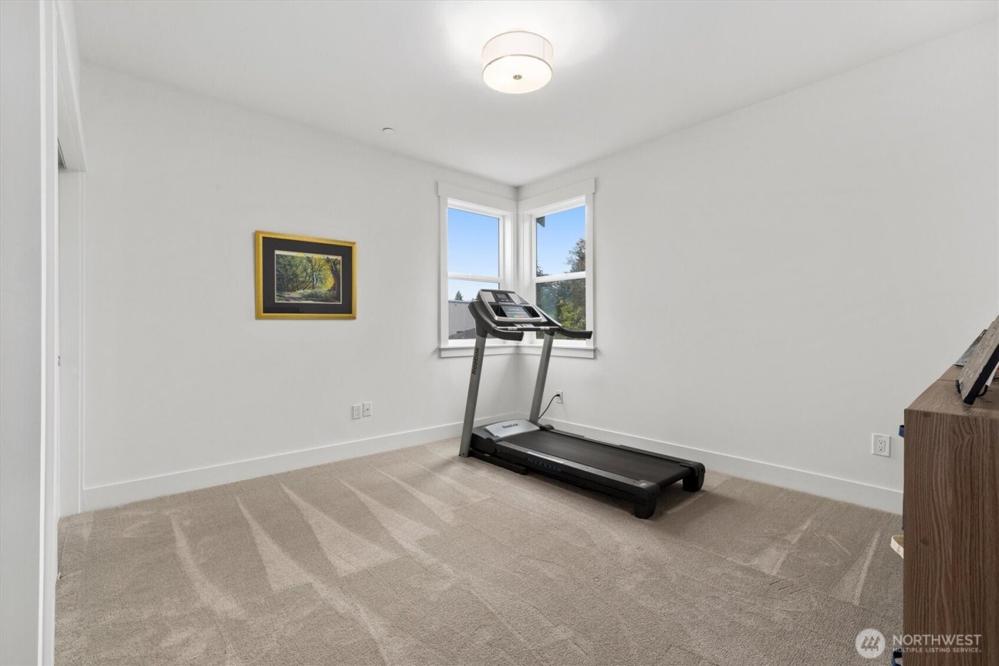 6921 55th Avenue S, Seattle, WA 98118-3411