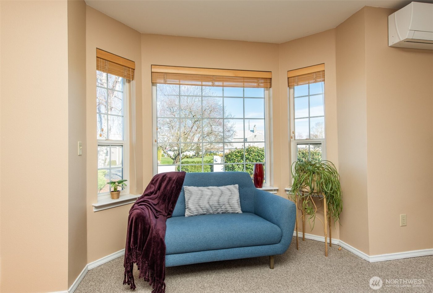 892 N Oxford Way , Sequim, WA 98382