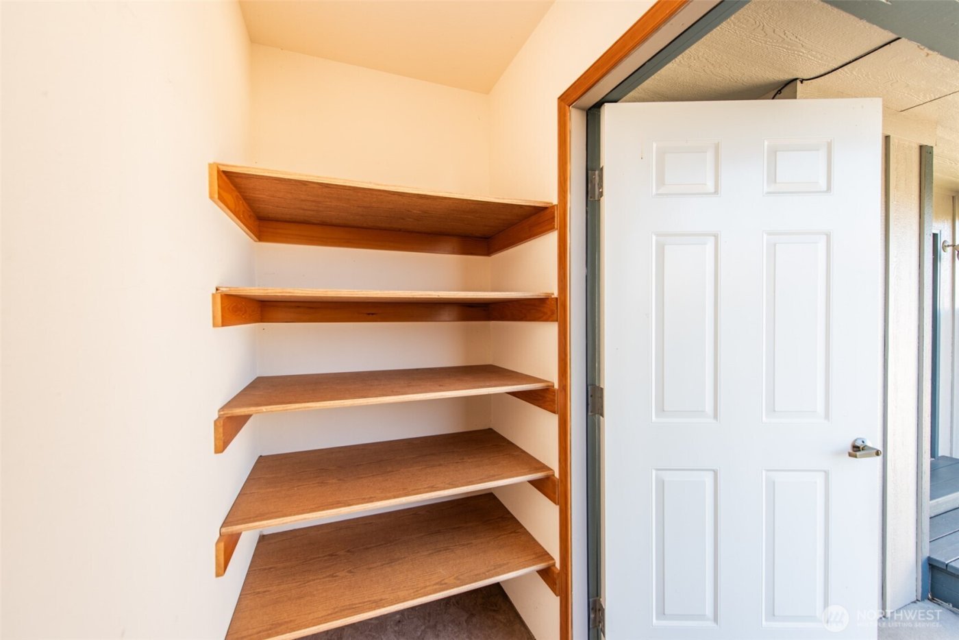 892 N Oxford Way , Sequim, WA 98382