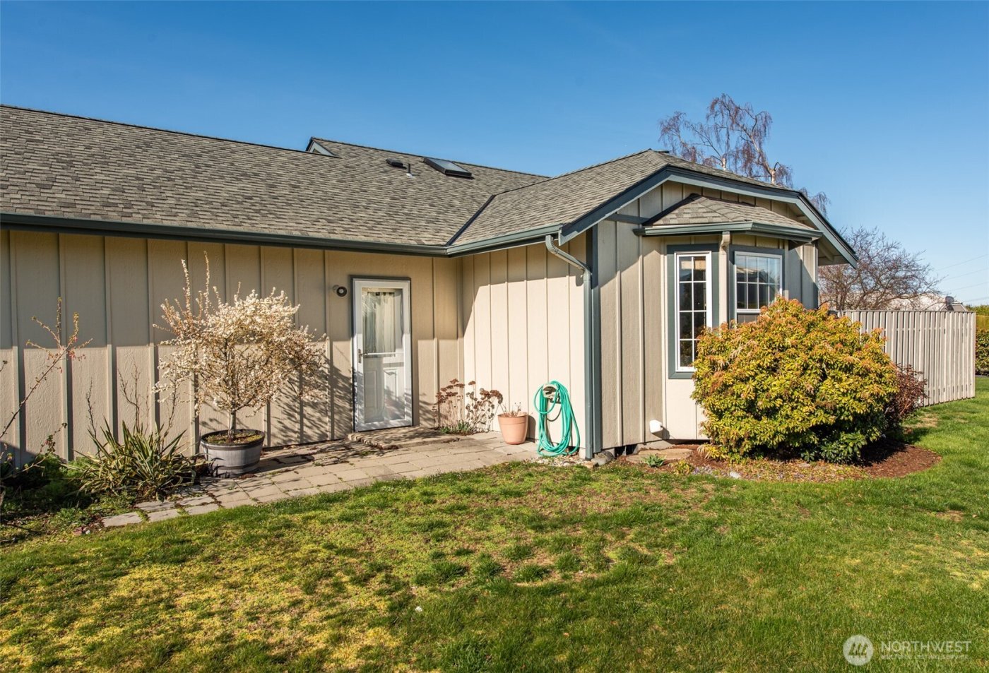 892 N Oxford Way , Sequim, WA 98382