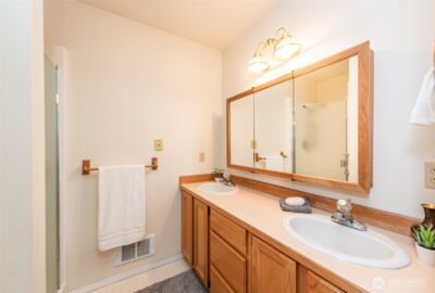 892 N Oxford Way , Sequim, WA 98382 - Photo 32