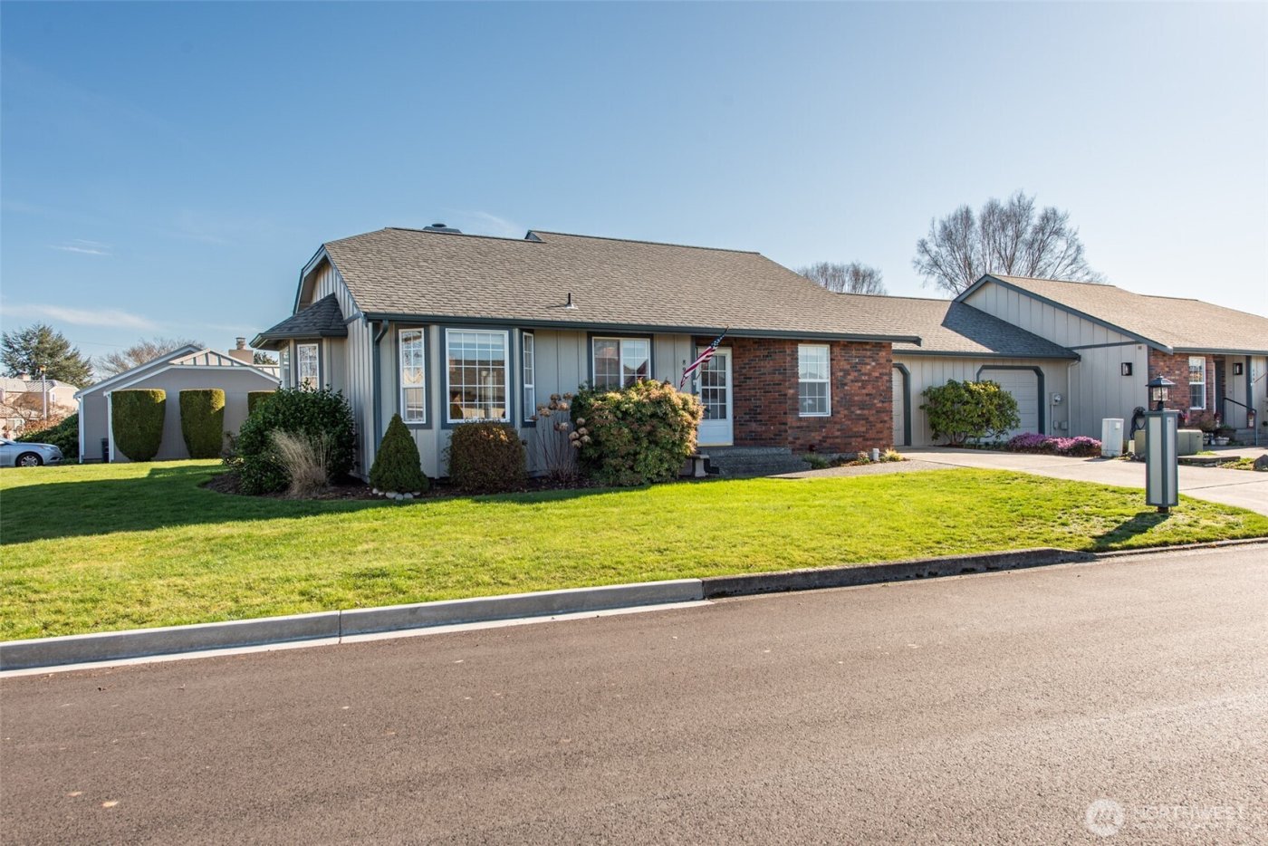 892 N Oxford Way , Sequim, WA 98382