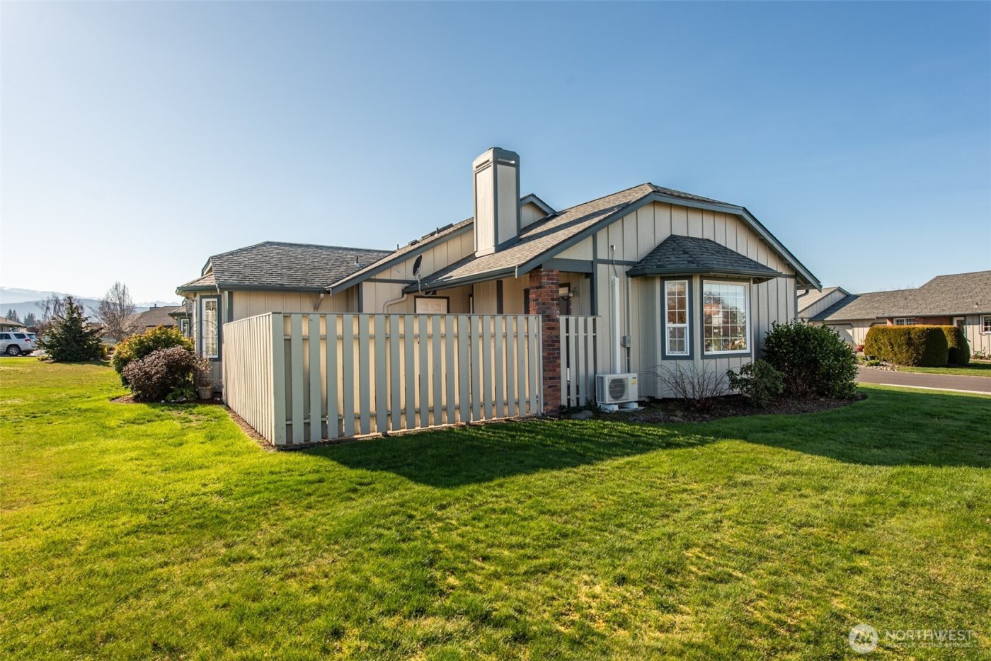 892 N Oxford Way , Sequim, WA 98382