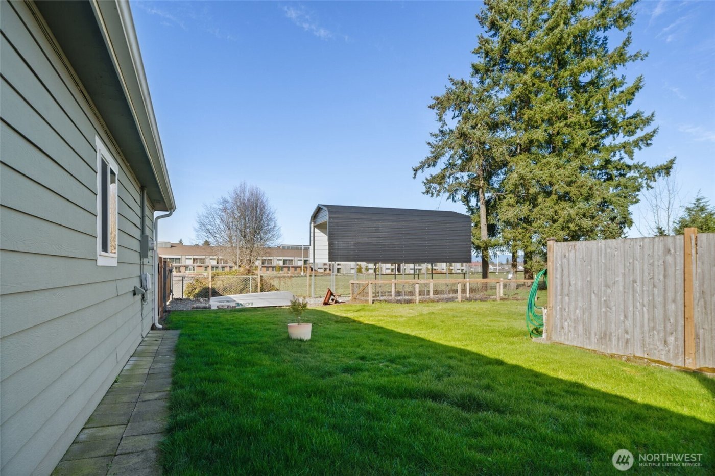 122 N C St , Buckley, WA 98321