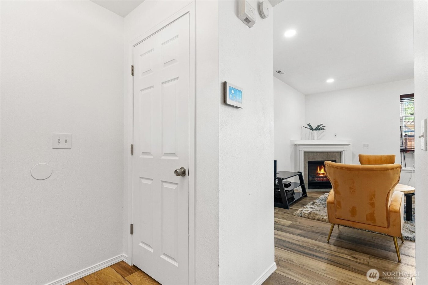 11415 6th Avenue E , Tacoma, WA 98445