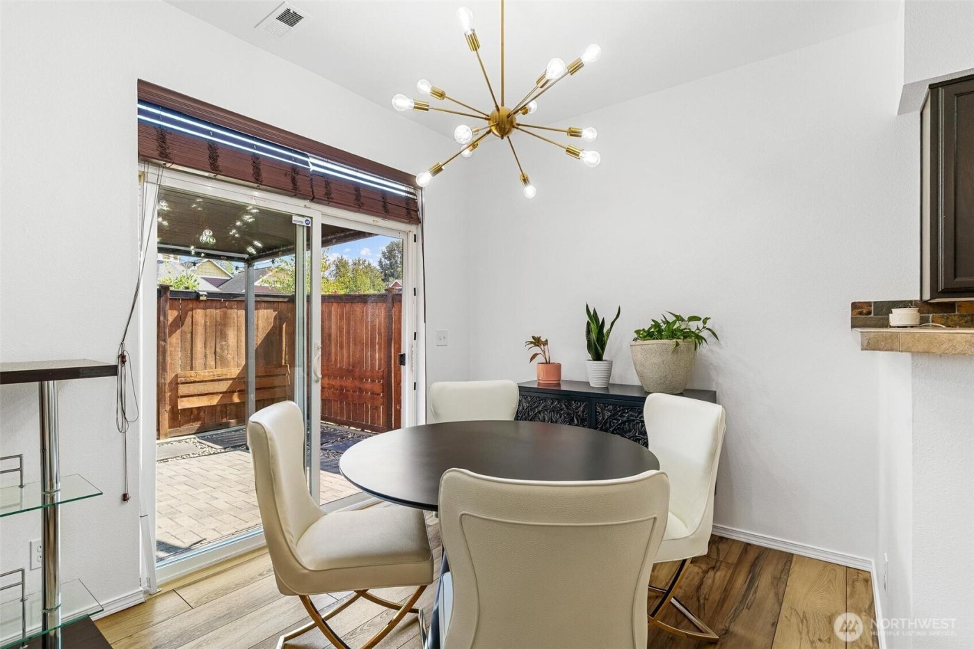 11415 6th Avenue E , Tacoma, WA 98445