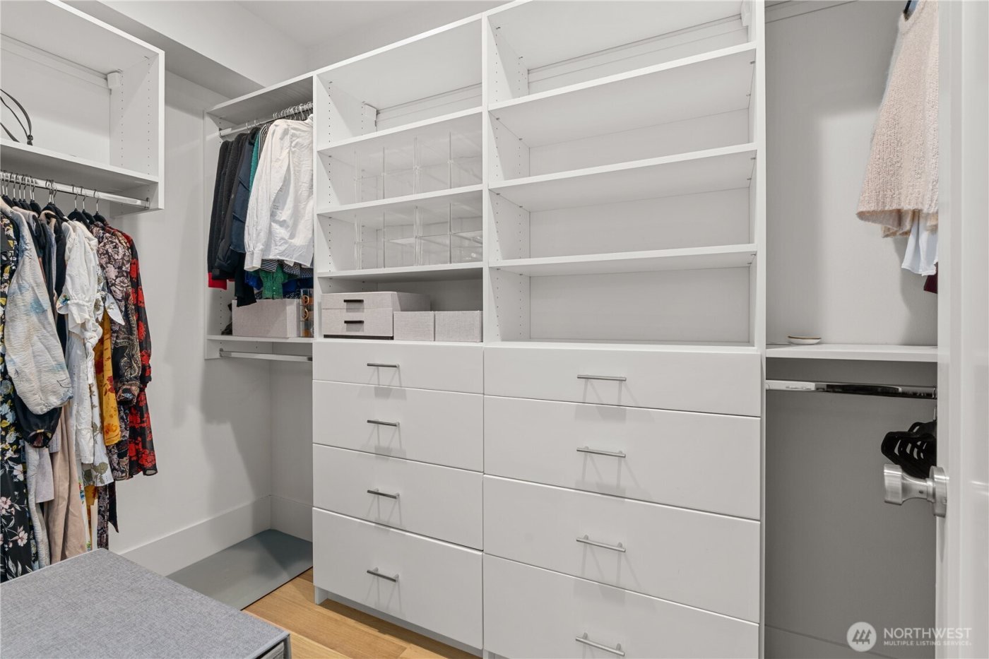 3959 1st Avenue NE #A, Seattle, WA 98105