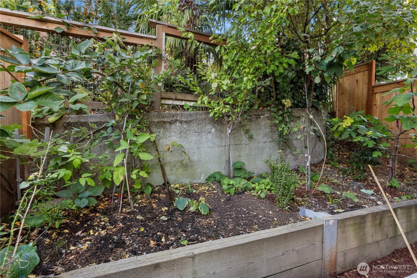 3959 1st Avenue NE #A, Seattle, WA 98105