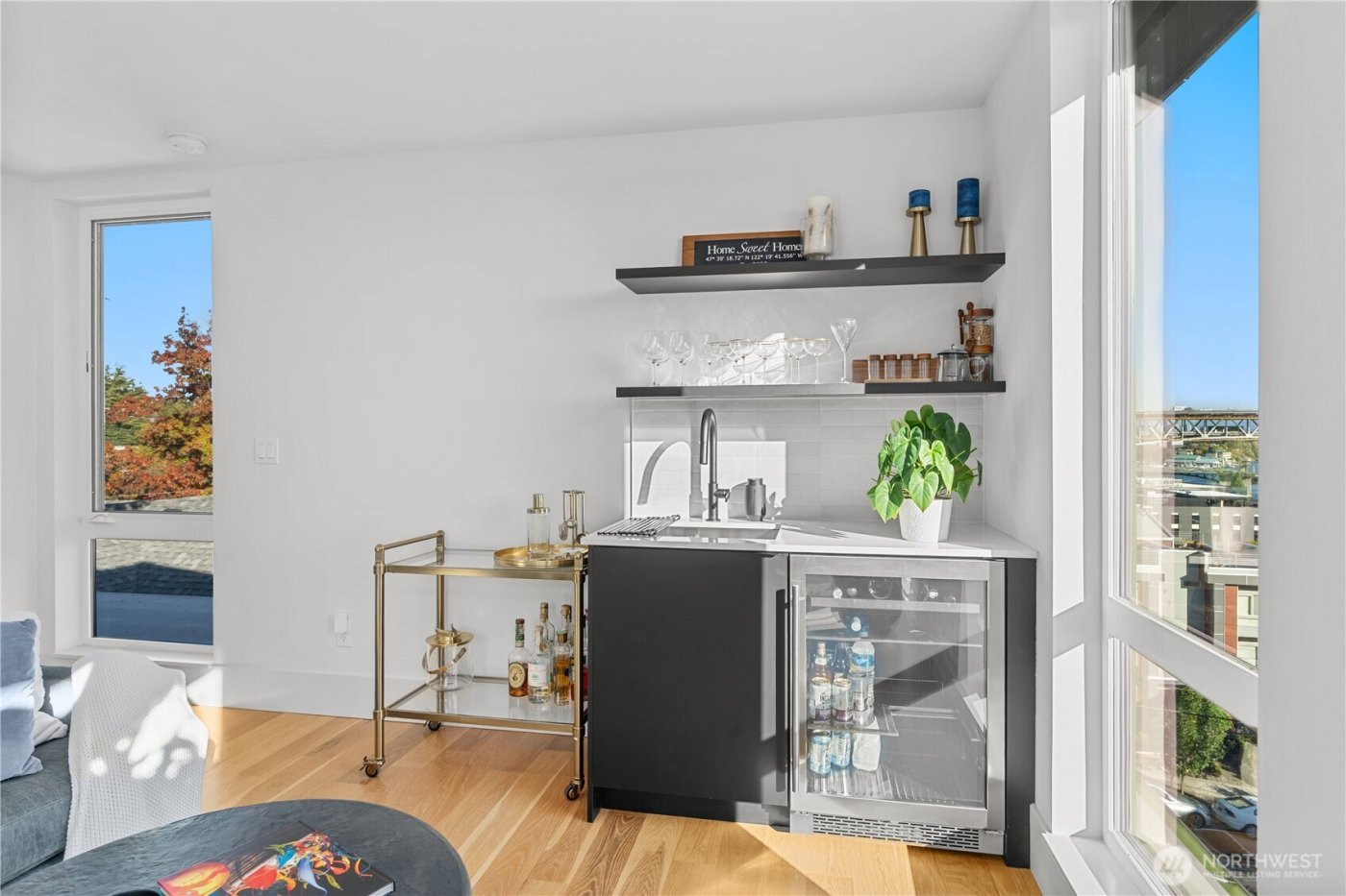 3959 1st Avenue NE #A, Seattle, WA 98105