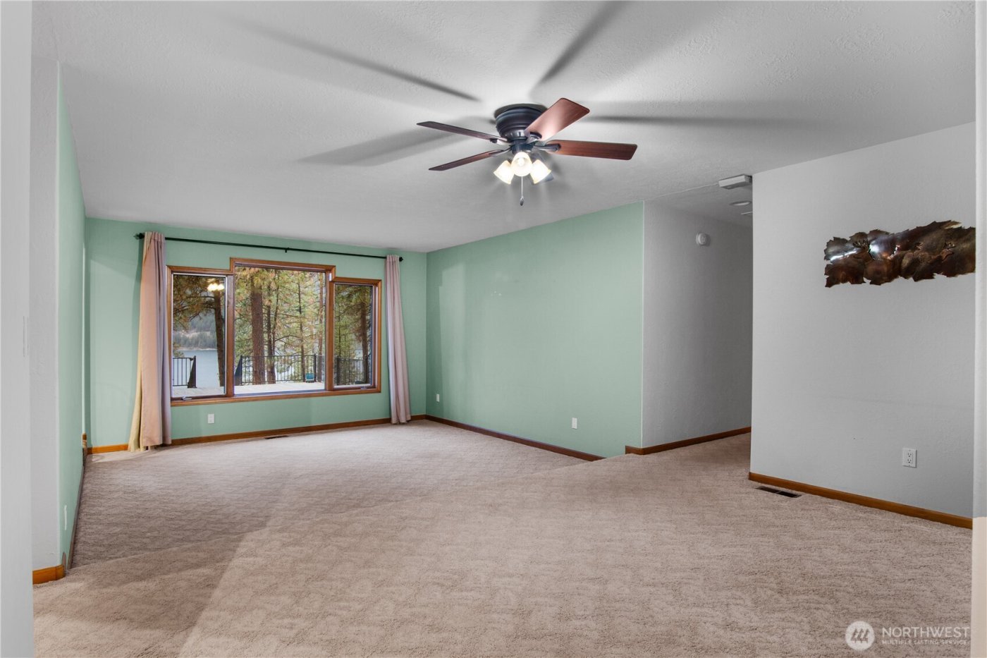 2378 Eagle River Way , Kettle Falls, WA 99141