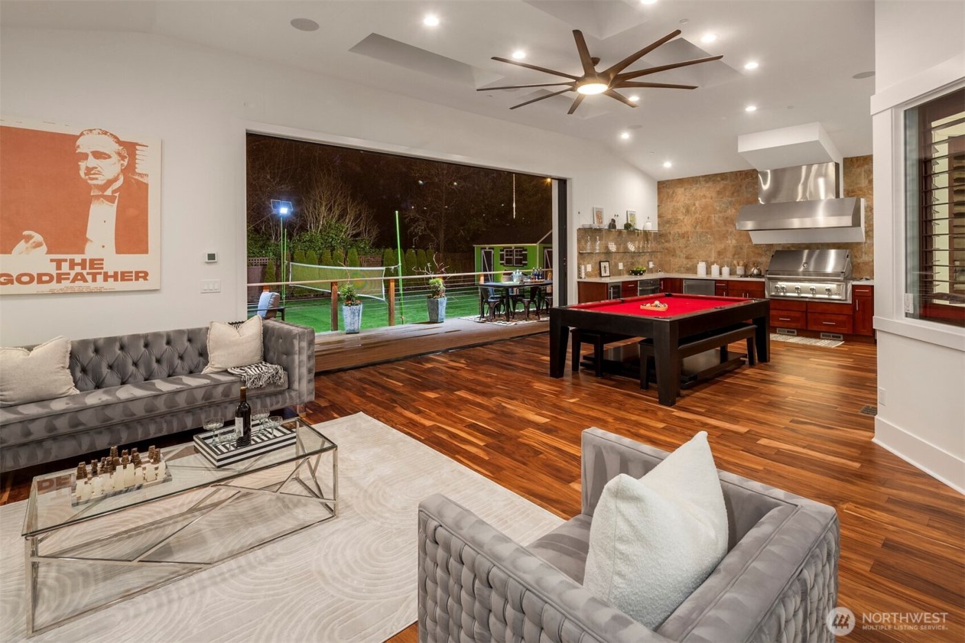 14424 SE 17th St , Bellevue, WA 98007