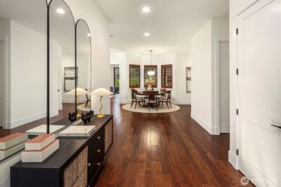 14424 SE 17th St , Bellevue, WA 98007 - Photo 8