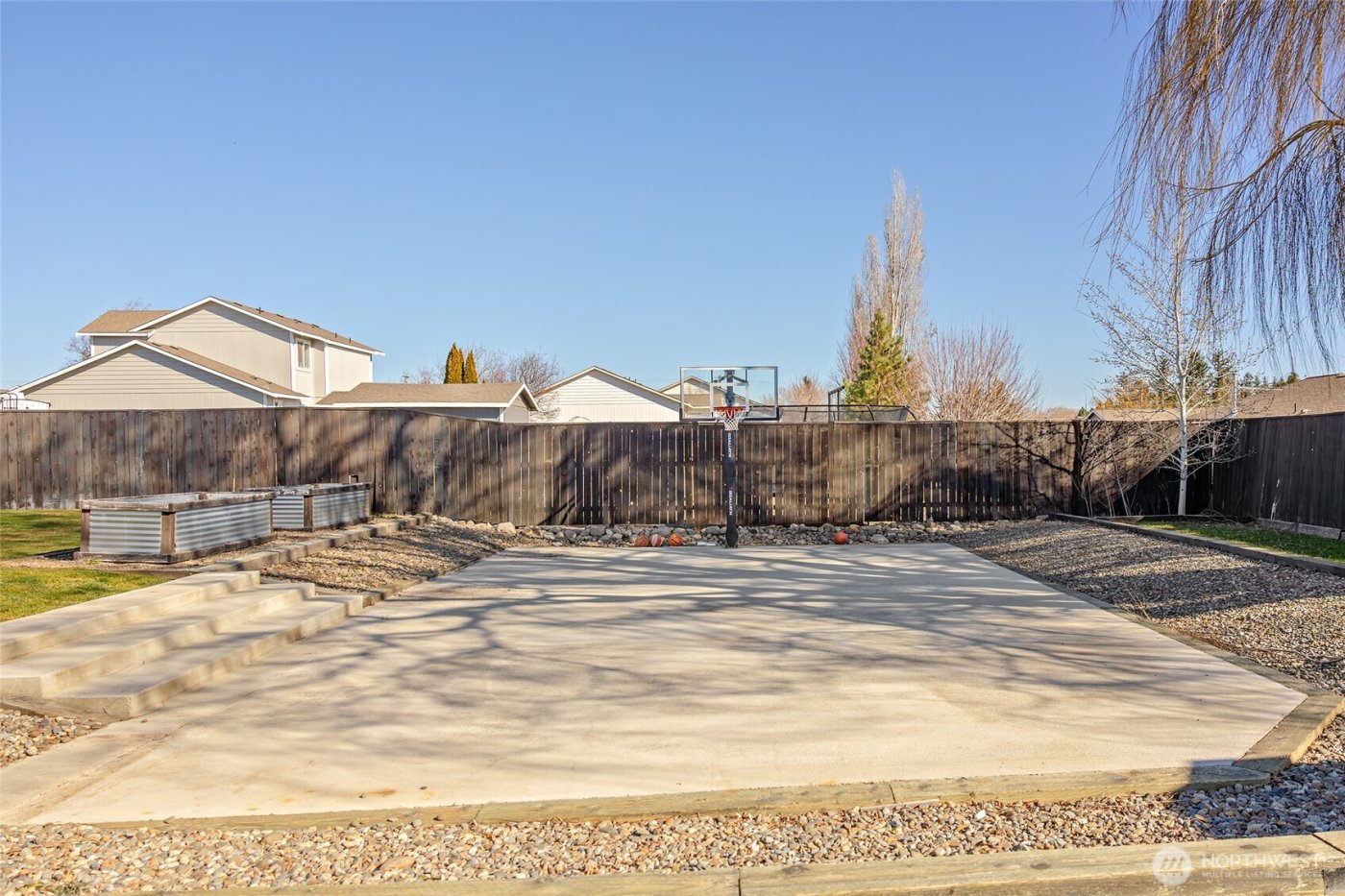 510 E Countryside Avenue , Ellensburg, WA 98926