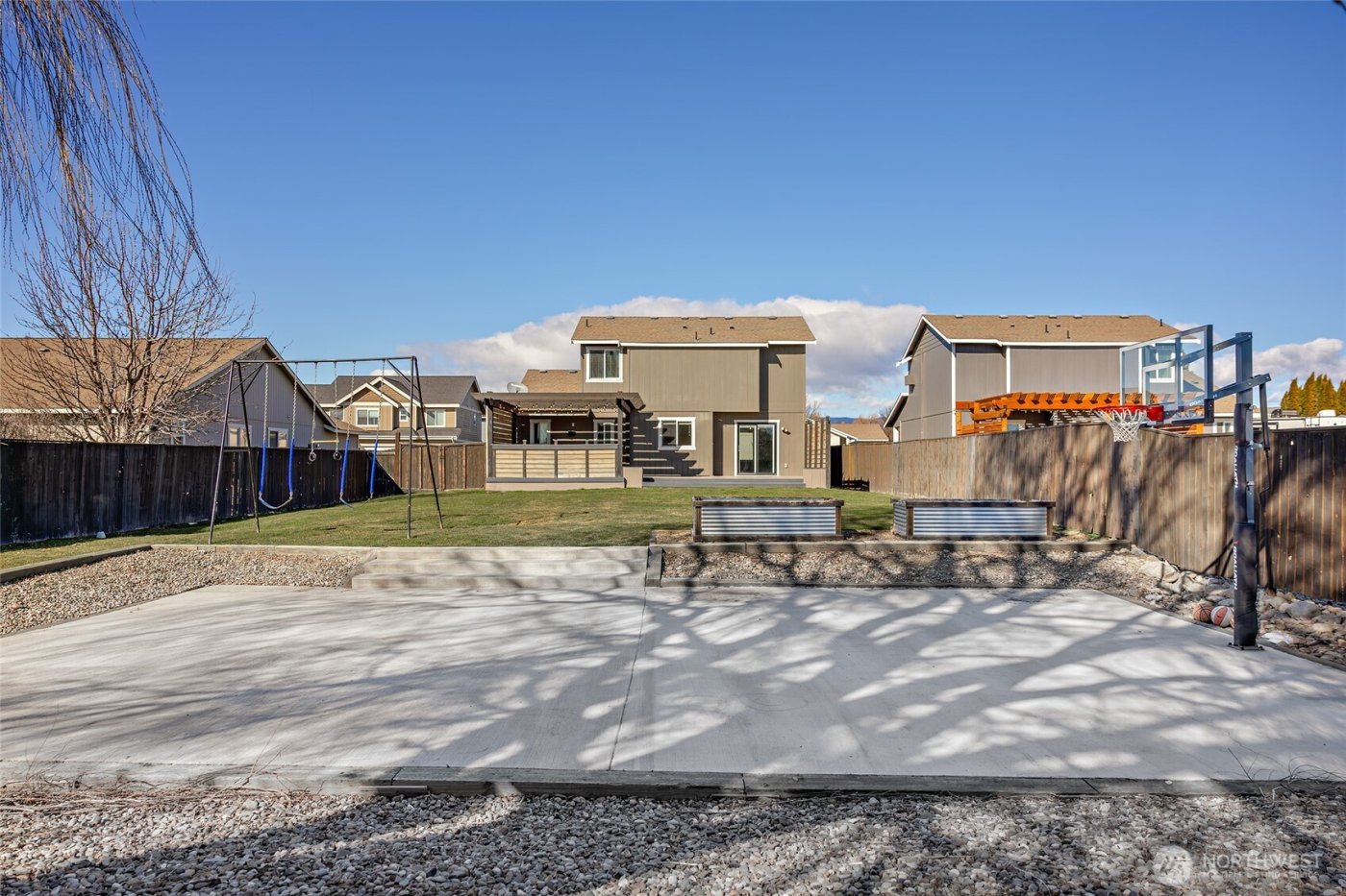 510 E Countryside Avenue , Ellensburg, WA 98926