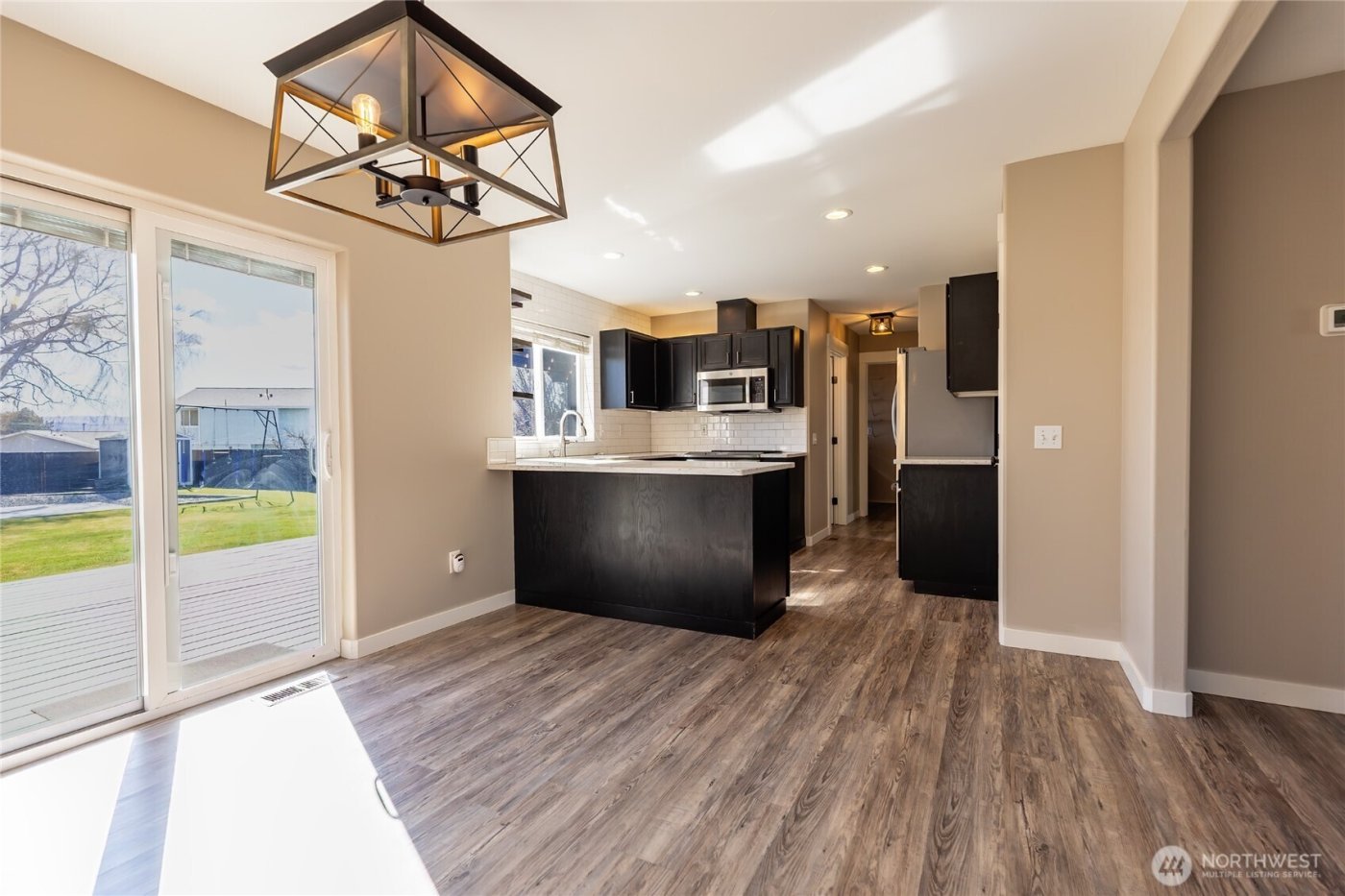 510 E Countryside Avenue , Ellensburg, WA 98926