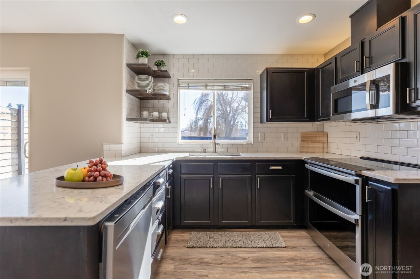 510 E Countryside Avenue , Ellensburg, WA 98926