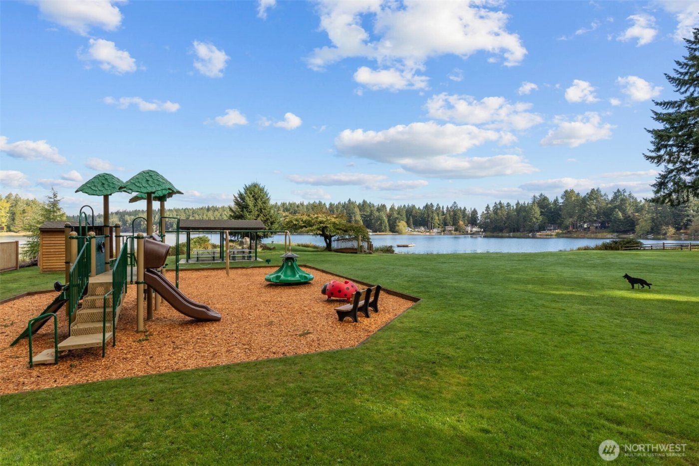 12613 Camus Road , Anderson Island, WA 98303